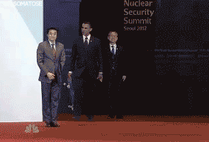 funny-gifs-videos:  silikon conta 