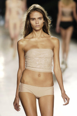 vicsecretmodels:  Natasha Poly at Dior S/S