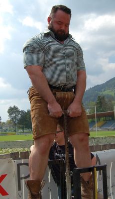 spartacubs:  justbulls:  Bavarian Bull  I have a strange thing for lederhosen