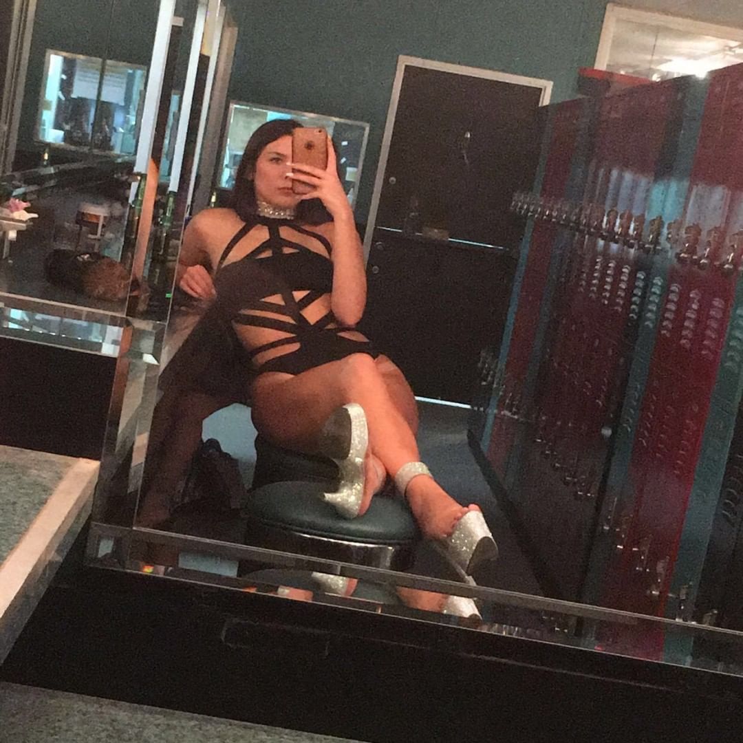 stripper-locker-room:  https://www.instagram.com/ryan_hoh_/