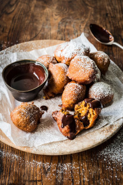 fullcravings:Spiced Pumpkin Drop Doughnuts