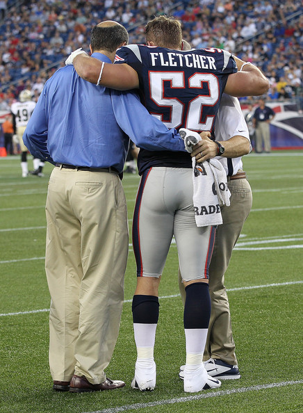 mancrushoftheday:  cutecubs:  footballjockstraps:  Dane Fletcher  sexy. love to rim