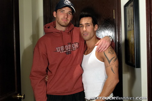 barbellsandbuttholes:  Size difference