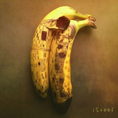 creepitreal666:  reincarnatedx:  lustt-and-luxury:  boredpanda:Artist Transforms Bananas Into Works Of Art so mind blowing to see how talented people are 😍  My new favorite thing is banana art  😍👌🏻