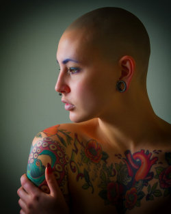 Bald Girls Nude