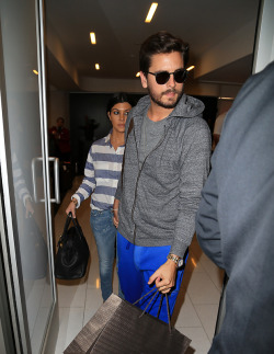 rumorfix:  Scott Disick in blue sweats. http://bit.ly/1nvzCMA