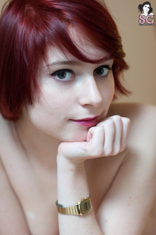 past-her-eyes:  Kermit Suicide kermit.suicidegirls.com For South African SuicideGirls