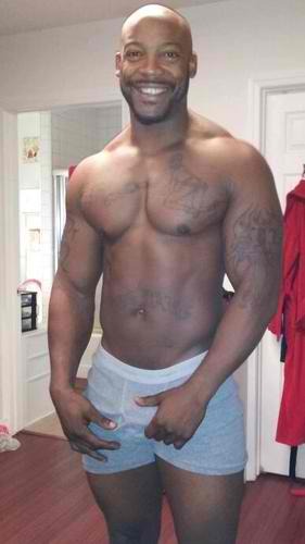 zamnzaddyyy:  Love Mature Black Men Follow: ZamnZaddyyy.Tumblr.com