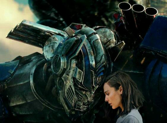 it’s when I write 13 pages of my hypothetical Optimus Prime Solo film and get super invested in this project that I know will never see theaters.http://blog-theoddlifeofanya.tumblr.com/post/174615703629/if-we-can-get-a-solo-bumblebee-movie-similar-t