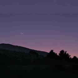 Friday, the Moon Smiled #nasa #apod #moon #oldmoon #crescentmoon #planet #planets #jupiter #venus #sunrise #horizon #bursa #turkey #solarsystem #space #science #astronomy