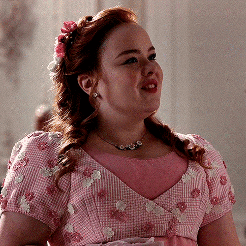 Penelope Featherington In Every Episode Of BRIDGERTON2.05 | An Unthinkable Fate