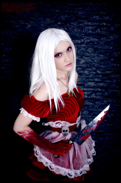 crimson-tearz:  Bloody Alice by Katy-Angel