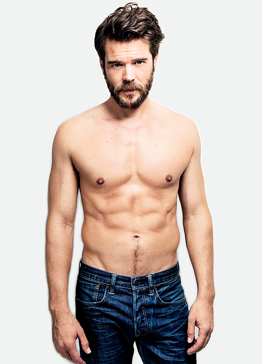 htgawm-men:Charlie Weber for Muscle &amp; Fitness Magazine (2016)