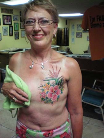 stuffmomnevertoldyou:  11 Stunning Mastectomy Tattoos