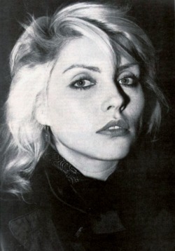 blondie-poedie:    Debbie Harry 