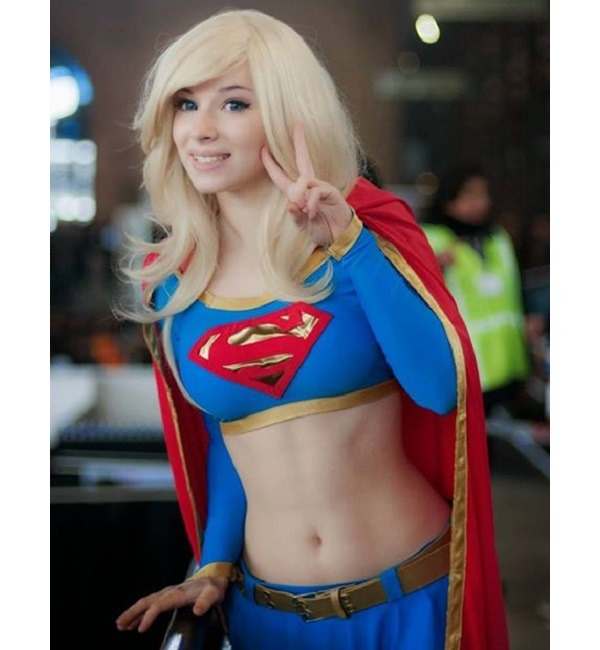 sashalovesbimbos:  “Wow Super Girl, you were incredible!”“Thank you, it was