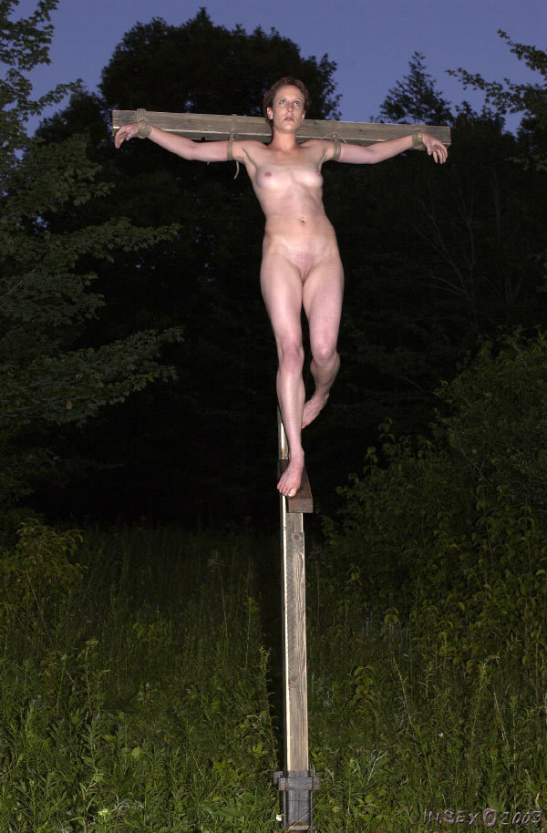 caged4ever:  this is the correct way to start a crucifixion. the slave herself is