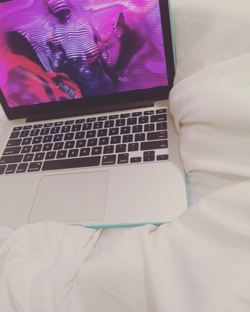 zasterpiece:  PILLOWTALK aesthetic 