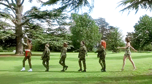 raysholt:We’re the Spice Girls, yes indeed. Just girl power is all we need. We know how we got this 