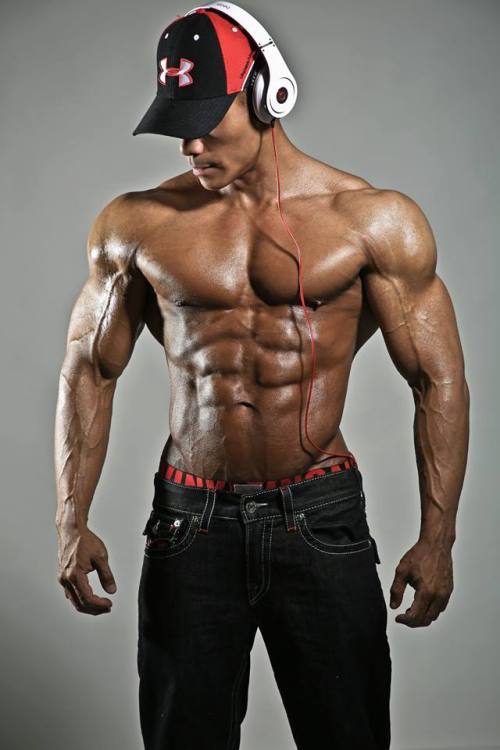 big-strong-tough:  Adrian Tan