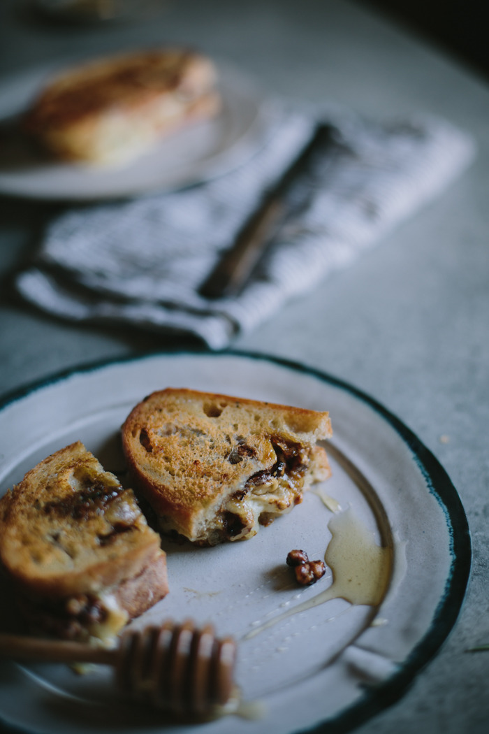 bodiesnminds:  glamoramamama75:  sweetoothgirl:    Honey, Rosemary, Walnut, &amp;