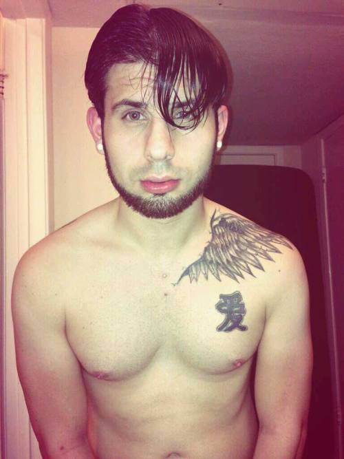 batocaliente:  htwnsfinest:  PEDRO ANTONIO #HTWN #REBLOG  I love he’s. Ass