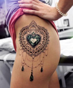 tattooideas123:  Green Diamond Ornamental