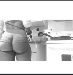 whateveryourfantasyis:  This is a video still shot of me cleaning the kitchen lol  