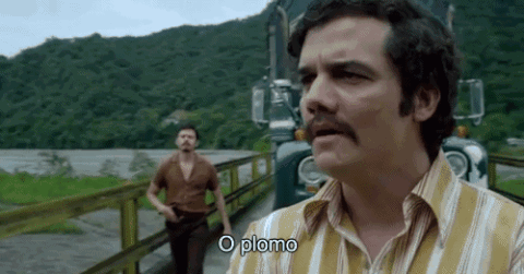 state-of-solace:  Narcos | Season 1, Episode 1 - “Descenso”