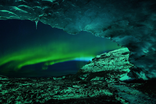 nubbsgalore: photos by david martín castán of the aurora borealis in iceland