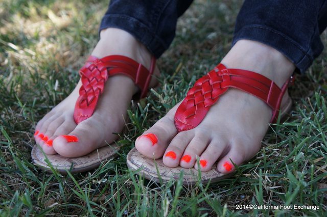 KEEP CALM AND FOOT FETISH