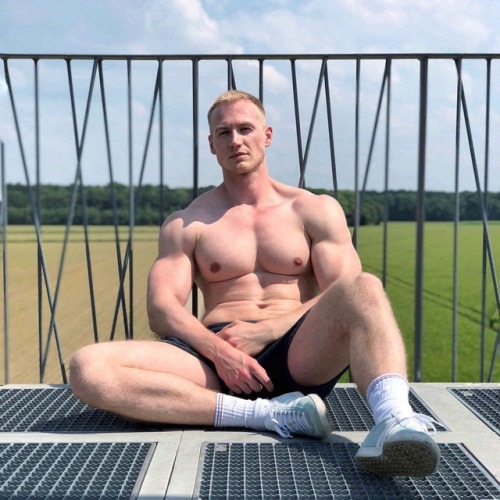   Jan N. @Janordik