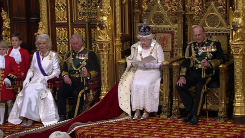 coldalbion:anarchaote:continuingcrisis:feminhistory:The Queen opening Parliament today. She offered 