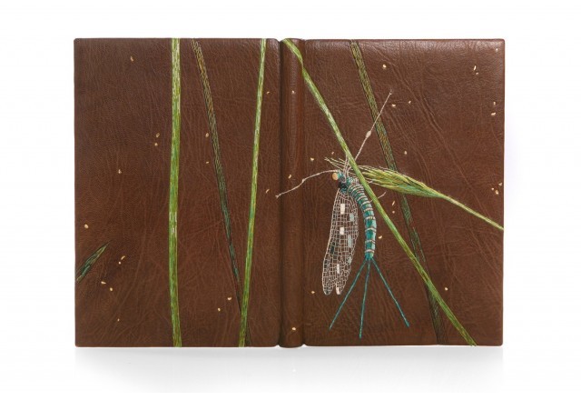 fuckyeahbookarts:  Stunning Fine Bindings by Hannah Brown Hannah specialises in fine