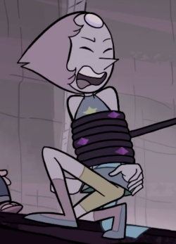 relatablepicturesofpearl:  and theres also this but idk if it counts