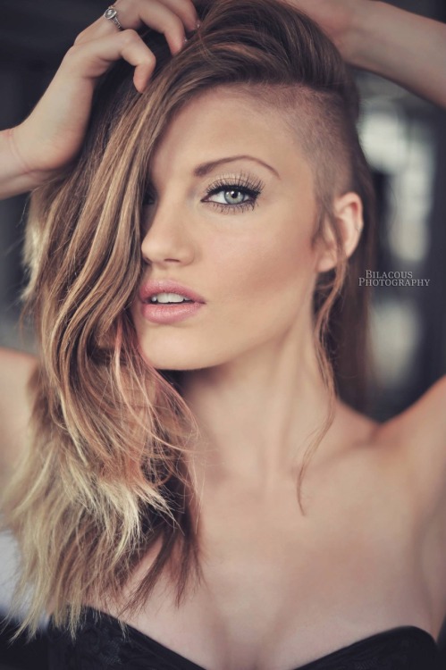 steal16:  Dolly Diamond/Dolly D Suicide ♥  She’s always hot.   Real beauty.