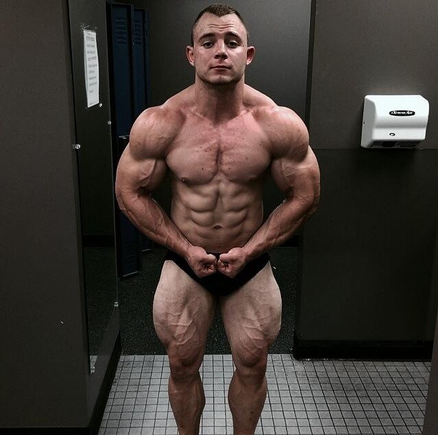 19-year-old Lucas Gladish 19 days out from Teen and Collegiate nationals.