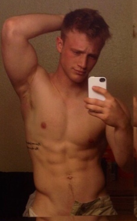 majorcocklovee:  collegeguy185:  coldinthenorth: adult photos