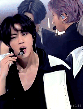 BTS Yandere Forcing You To Quit Your Work (Hyung Line)