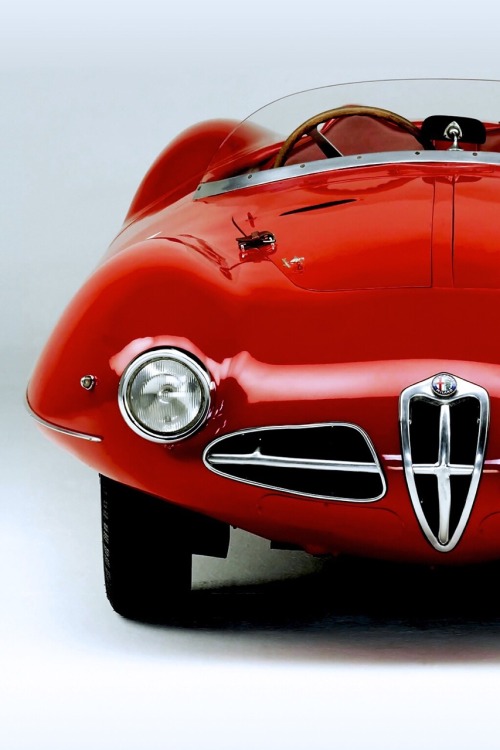Alfa Romeo via gentlemansessentials.tumblr.com