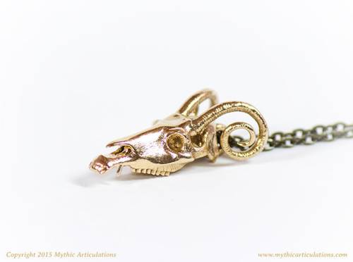 sosuperawesome:3D Printed Bronze Skull PendantsMythic Articulations on Etsy