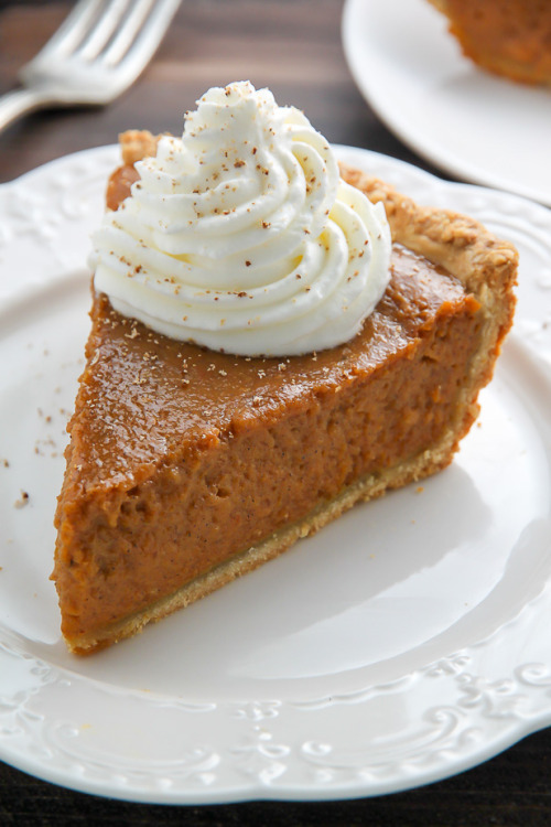 fullcravings:Chai Spice Pumpkin Pie