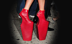 perrygaga:  Walk a mile in these foot high