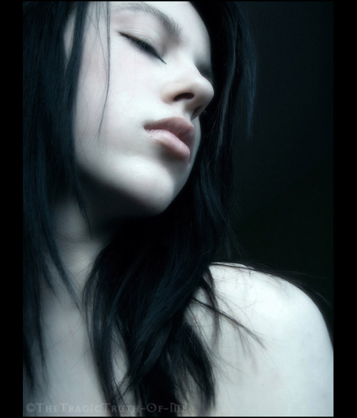 Skin and Atmosphere by TheTragicTruth-Of-Me