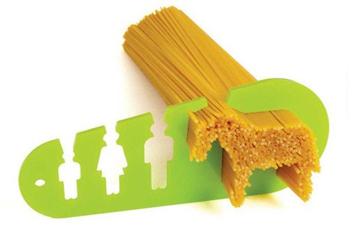 bpd-disaster:  ausloser:  arctic-monkeying:  realityisoverrated:  gracefullikeagazelle:  knives-and-pipes:  upgraders:  most private thing im willing to admit: im not good at estimating how much pasta is enough for one person    there’s a tool for