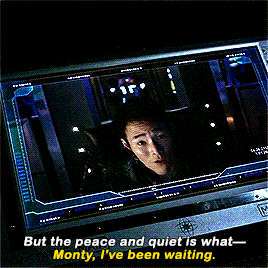 cvssian: #bellamy’s little jaw clench #clarke raising her eyebrows slightly #the fact that mon