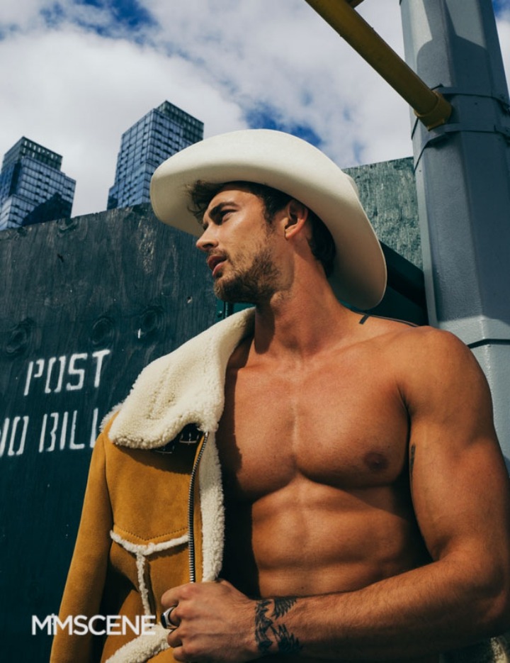 danielsstable:INTERVIEW WITH CHRISTIAN HOGUE for MMSCENE MAGAZINEH A P P Y  N E