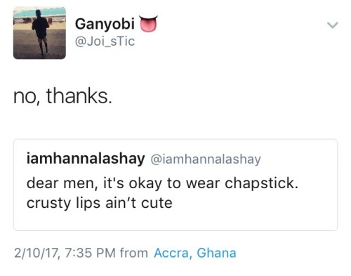 ryderdai:  iamhannalashay: GUYS    That saliva just makes it worse. Be having that dark ring around ya mouth and shit. Spit supposed to stay in ya mouth, not outside, dumbass. If you real insecure because it kinda looks like applying lipstick (really