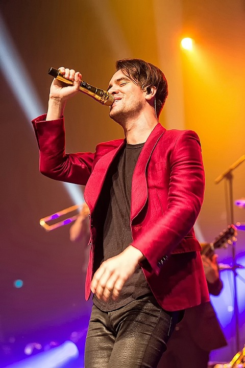 panicatyourdisco:Panic! in Brussels - November 13,2016Photos by Edwin Houdevelt