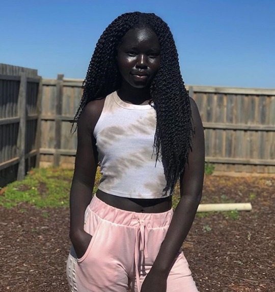 darkmelaningirls:  Black men who date colorist and racist non-black women. I blame you for this. Leave that shit alone. They “love” you but despise your women. That goes to black women who do the same too.